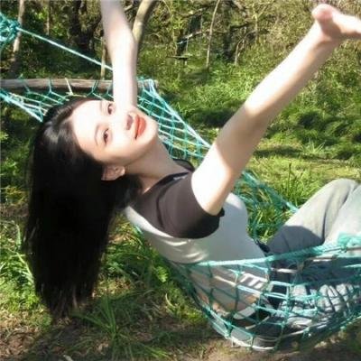 歌唱动荡的青春